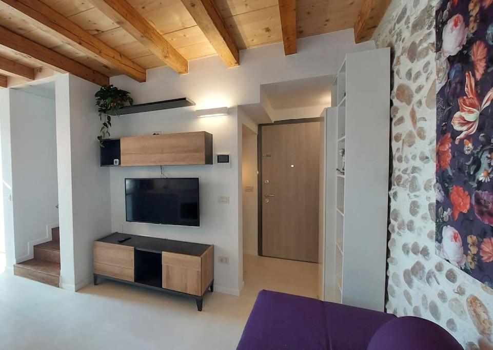 Sui Tetti Di Valeggio - Holiday Apartment Valeggio sul Mincio Eksteriør billede