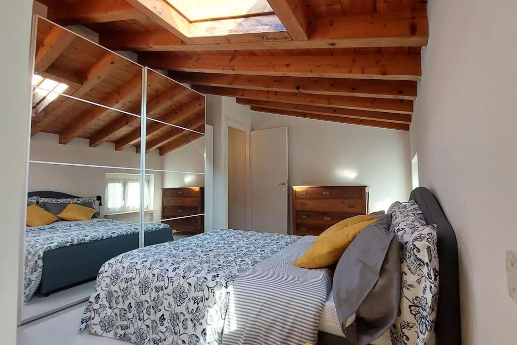 Sui Tetti Di Valeggio - Holiday Apartment Valeggio sul Mincio Eksteriør billede